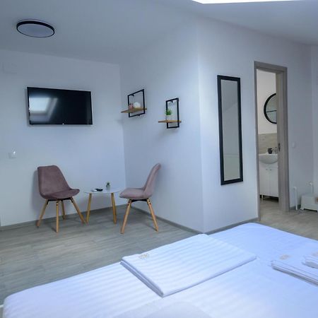 Vila Rd Hotel Constanta Luaran gambar