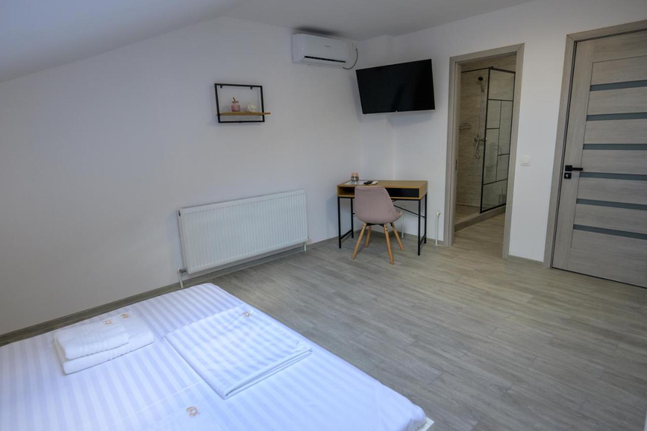 Vila Rd Hotel Constanta Luaran gambar